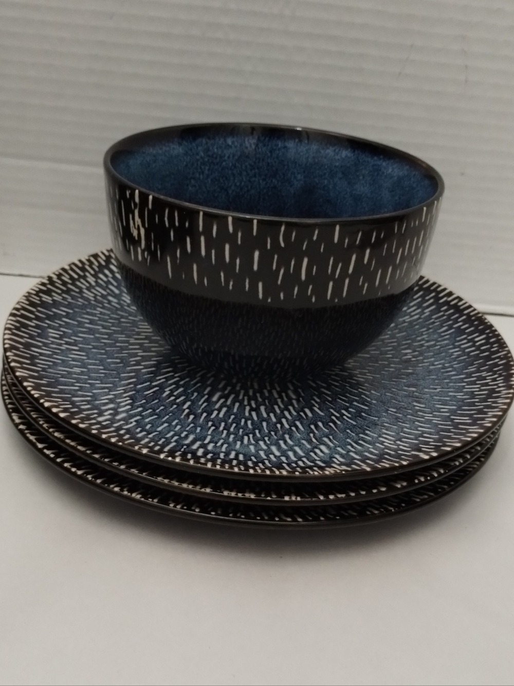 4 Piece Gibson Elite Matisse Cobalt Blue Stoneware Set